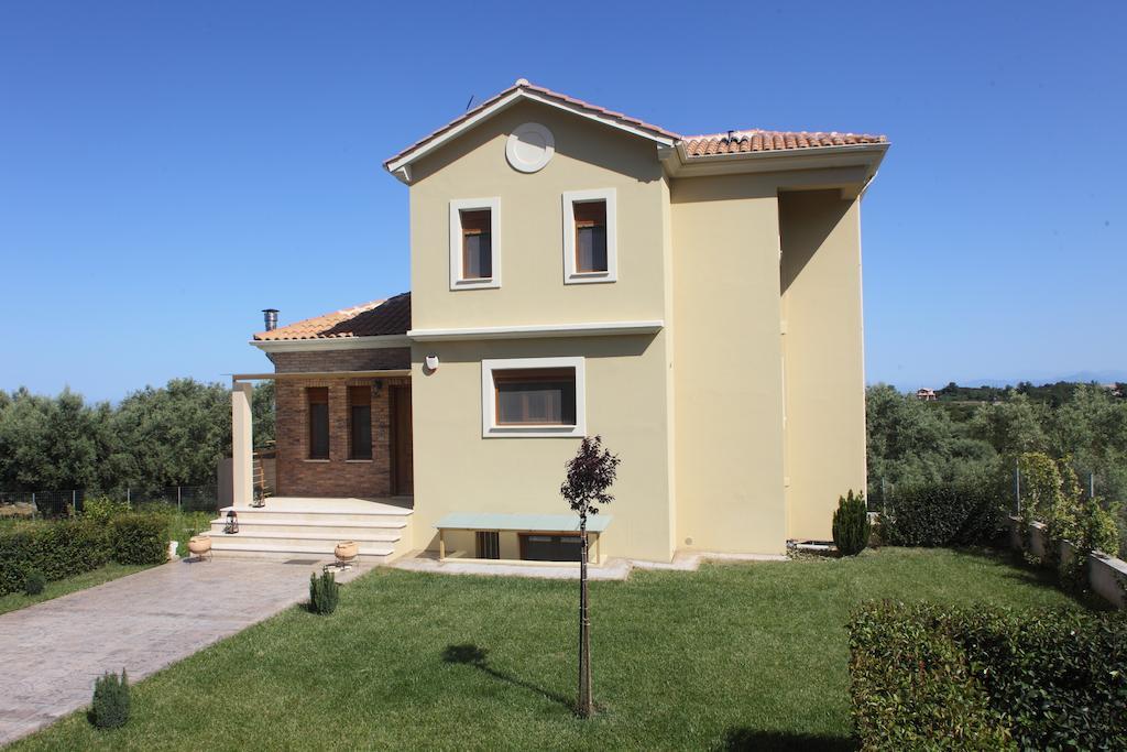 Villa Adelais Tsoukalades Exterior photo